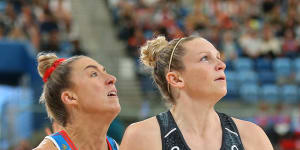 Netball NSW pleads with Victorian government as Swifts,Giants face three weeks in isolation