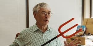 It's franking ridiculous ... and Dick Smith says so too