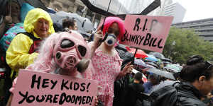 Thousands have attended a climate change rally in Melbourne