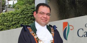 Casey councillor and former mayor Sam Aziz. 