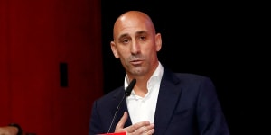 Soccer Football - Spanish Soccer Federation Meeting - Ciudad Del Futbol Las Rozas,Las Rozas,Spain - August 25,2023 President of the Royal Spanish Football Federation Luis Rubiales announces he will be staying as president during the meeting RFEF/Handout via REUTERS ATTENTION EDITORS - THIS IMAGE HAS BEEN SUPPLIED BY A THIRD PARTY. NO RESALES. NO ARCHIVES THIS IMAGE HAS BEEN SUPPLIED BY A THIRD PARTY.