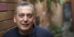 Most of Christos Tsiolkas’ new novel consists of long,deliberate,and patient scenes in which power and knowledge carefully move and shift between people.