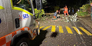 SES crews responding to storm damage on the northern beaches on Thursday.