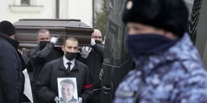 Crowds turn out in Moscow for the funeral of Russian opposition leader Alexei Navalny