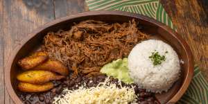 Pabellon is Venezuela’s national dish,a platter of rice,black beans,beef and plantains.