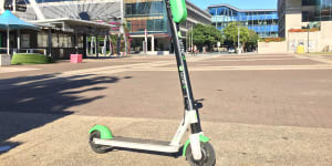 Man dies after falling off Lime scooter at South Bank