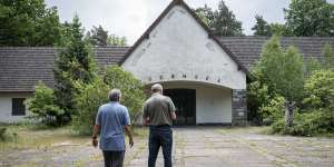 A Nazi villa so tainted Berlin can’t give it away