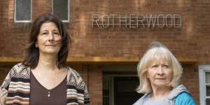 Boroondara Heritage Group’s Christina Branagan outside Camberwell’s Rotherwood block.