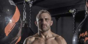 Volkanovski promises to deliver'Christmas present'for Australia