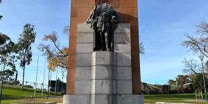 Vandals behead King George V statue in Melbourne on King’s Birthday