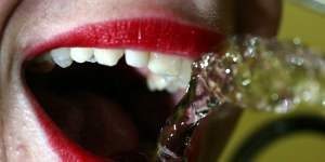 Dentists lack bite in Queensland fluoride fight