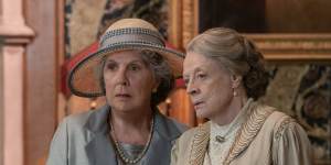 Penelope Wilton stars as Isobel Merton and Maggie Smith as Violet Grantham.
