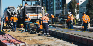 New suburb could heighten risk of flooding on light rail route