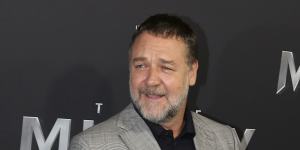 Backing a new studio:Russell Crowe.