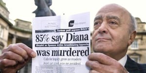 Mohamed al-Fayed in 2003 outside a court in Edinburgh,where a judge was asked to consider whether the car crash that killed Princess Diana and his son Dodi was caused deliberately.