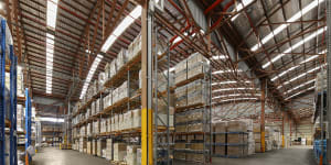 The only warehouse larger than 3000 sq m available to lease this side of Christmas in Melbourne’s south-east,is this one.
