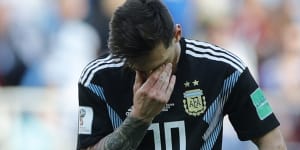 "Lay off Messi",says Argentina coach