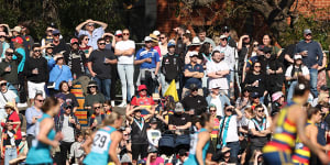 Scoring,crowds rise for AFLW but TV audience keeps sliding