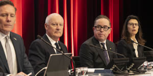 Goyder and Alan Joyce at the Qantas AGM in November 2022.