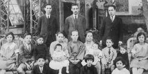 The Greaves and Cumine families in Shanghai,October 1923,featuring Bea as a baby on her mother’s lap (middle row fourth from left).