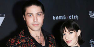 The Veronicas'Lisa Origliasso marries actor boyfriend Logan Huffman