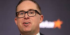 Qantas’ multimillion dollar bonuses hit turbulence ahead of AGM