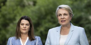 Environment and Water Minister Tanya Plibersek and Greens Senator Sarah Hanson-Young announcing their deal to reform the Murray Darling Basin Plan. 