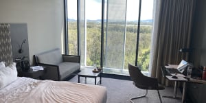 A Pullman Hotel room near Brisbane Airport that was recently used to house quarantined travellers from Perth,despite its lack of opening windows or a balcony.