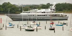 Bond's old boat left behind as lord goes from A to Bondi