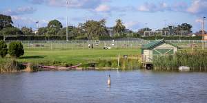 Publicly accessible wetlands in the centre of the Caulfield racecourse.