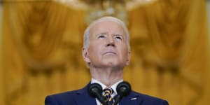 Joe Biden:“Putin is trying to find his place in the world between China and the West.”