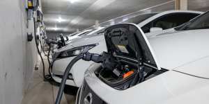 Electric vehicles can charge to the rescue in blackouts