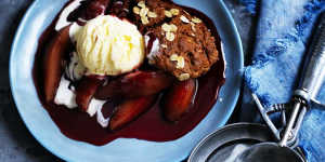 Gingerbread pud':The secret's in the sauce.