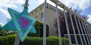 A Star of David hands from a fence outside the dormant landmark Tree of Life synagogue in Pittsburgh’s Squirrel Hill neighbourhood.