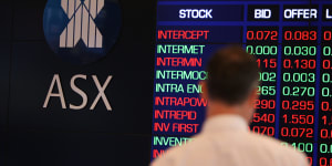 ASX. 8 AUGUST 2011. GENERIC PIC BY PETER BRAIG. STOCK EXCHANGE IN SYDNEY,SHARES,STOCK MARKET,STOCKS,SHARE PRICE.