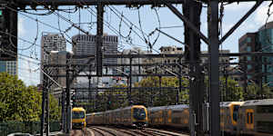 Sydney’s rail network will run at net-zero emissions after the state government signed a four-year renewable energy deal.