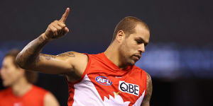 Lance Franklin is on the verge of the 1000-goal milestone.