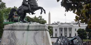 US Marshals at the ready to protect statues as Trump turns up threats