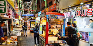 The lineup at Bupyeong Market.