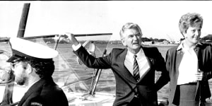 PM Bob Hawke and Hazel travel by Navy launch to the Sydney Opera House,June 23,1987.