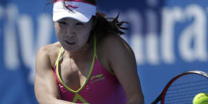 Peng Shuai plays against Tatjana Maria at the 2015 Australian Open.