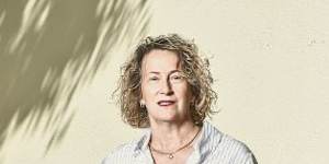 Helen Opdam says despite high-tech breakthroughs,people in need of an organ will rely on the generosity of human donors for some time yet. 