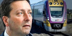 Matthew Guy has promised to slash V/Line train fares if elected.