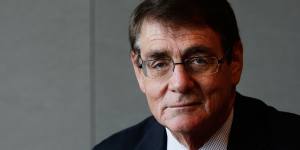 Westpac chief economist Bill Evans said negative rates would enable the nation's major banks to cut their lending rates,helping the economy by enabling businesses and mortgage holders to borrow at extremely low cost.