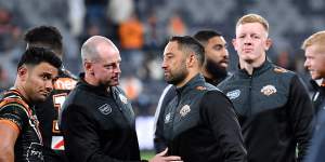 Michael Maguire approaches an emotional Benji Marshall after his final game for the club last year.