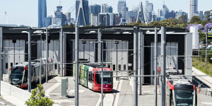 Adapt trams to run on different lines,government says