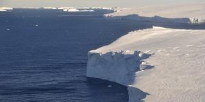 Melting:The Thwaites glacier in Antarctica.