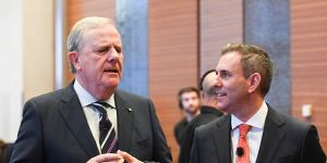 Peter Costello (left) has criticised Treasurer Jim Chalmers over the Future Fund.