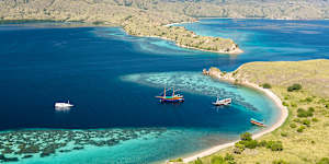 Getting to gorgeous areas of Indonesia,such as Gili Lawa Darat in East Nusa Tenggara,is becoming easier.
