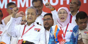 A hung parliament looms in Malaysia:opposition